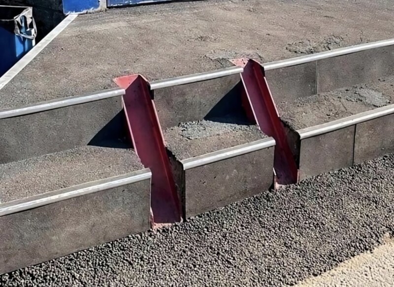 Смотри, я починил: очередные шедевры от рукастых людей (16 фото)