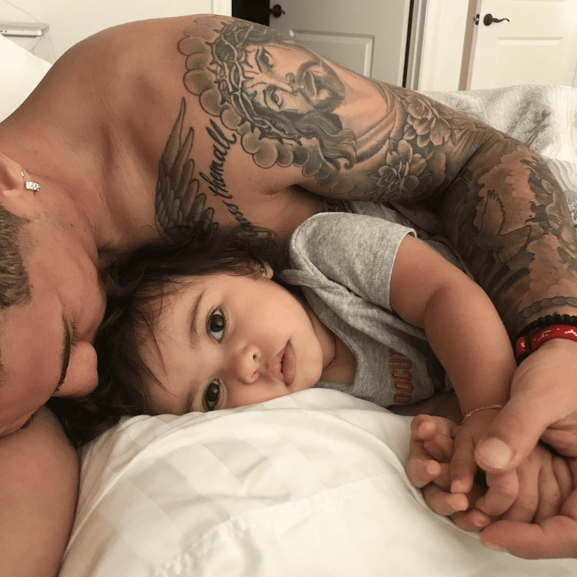 15 трогательных фотографий отцов с их дочками (16 фото)