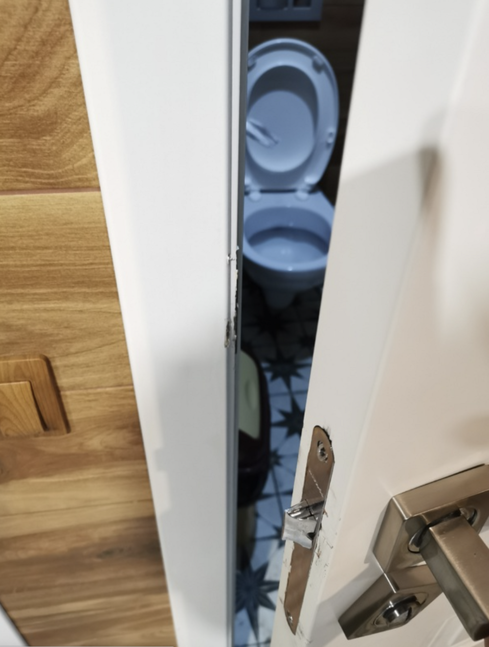 Смотри, я починил: очередные шедевры от рукастых людей (16 фото)