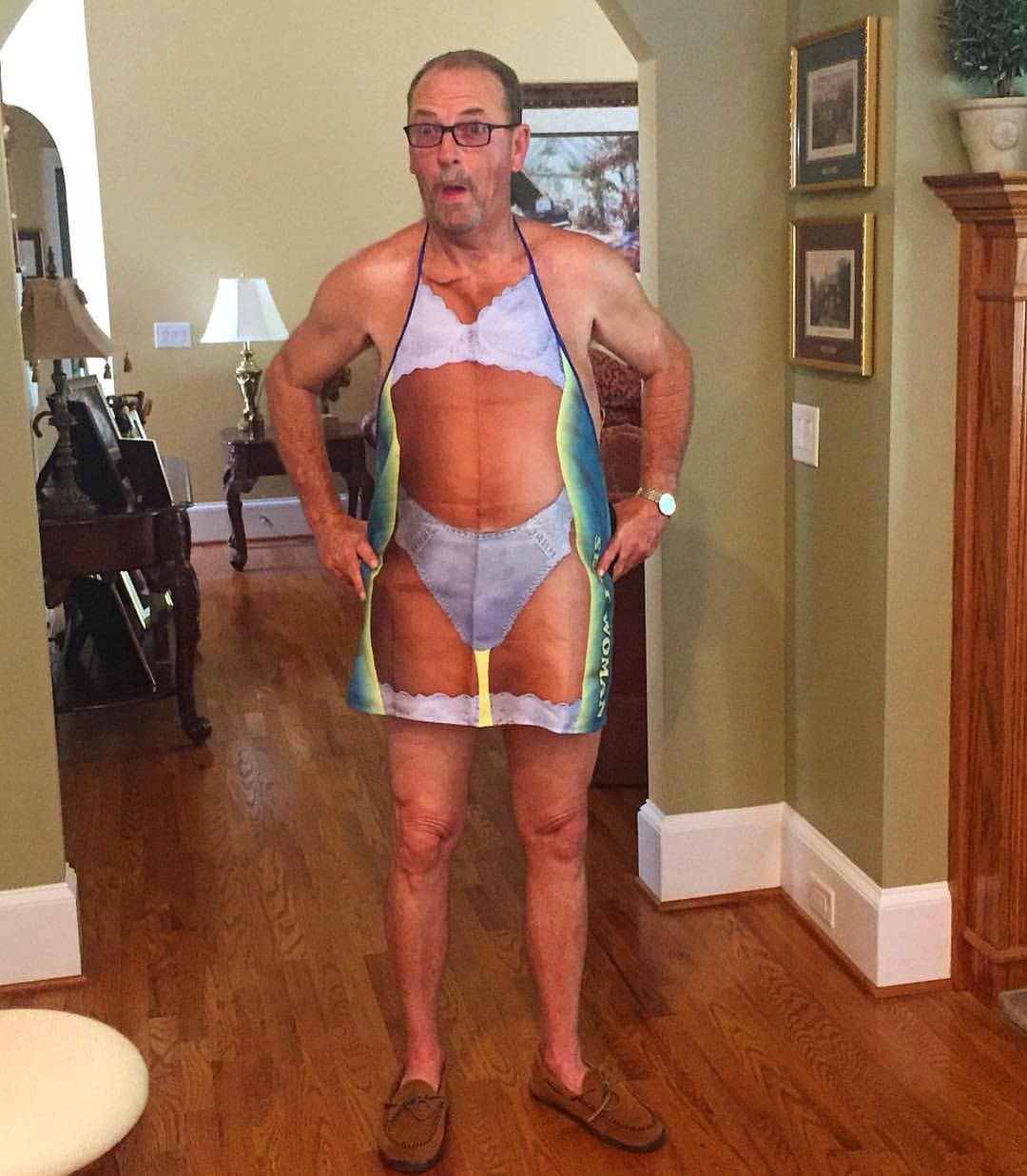 Юморные отцы, которые знают толк в костюмах (20 фото)