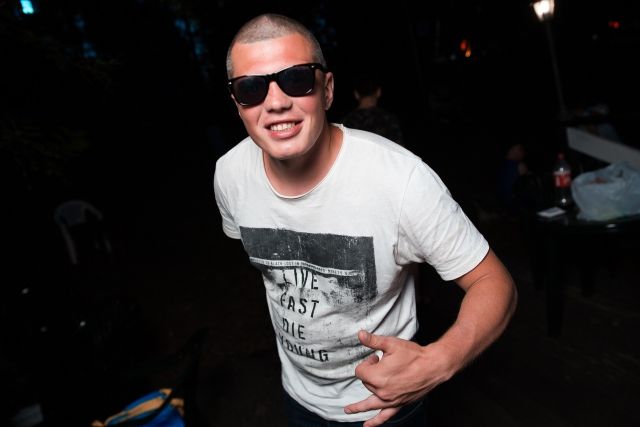 Сын чиновника с другом до смерти избили человека и сняли это на видео: красноярцы готовятся протестовать (10 фото + 2 видео)