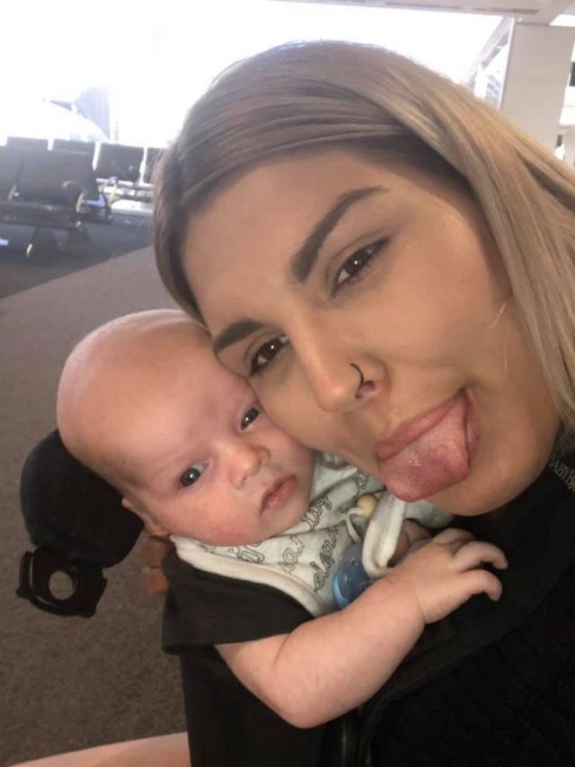 Девушка из Австралии узнала, что беременна в день родов (8 фото)