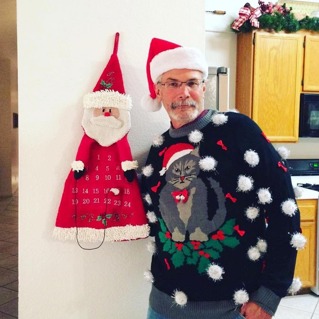 Юморные отцы, которые знают толк в костюмах (20 фото)