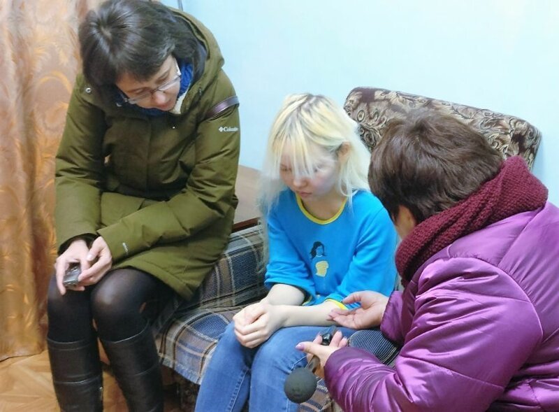 Мать, державшая 10 лет взаперти троих детей, подожгла дом и покончила с собой (4 фото) Мать, державшая 10 лет взаперти троих детей, подожгла дом и покончила с собой (4 фото)