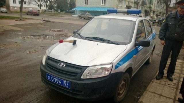 Фотографии, на которых не понять, что происходит (23 фото)