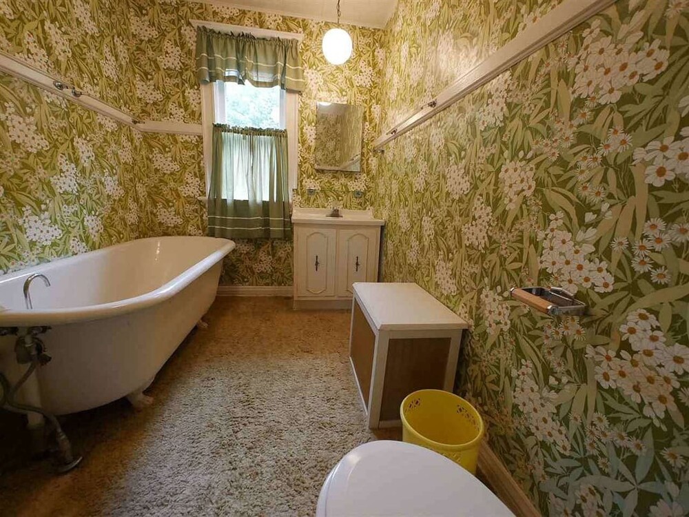 15 дизайнеров, у которых слишком сильно разгулялось воображение (16 фото)