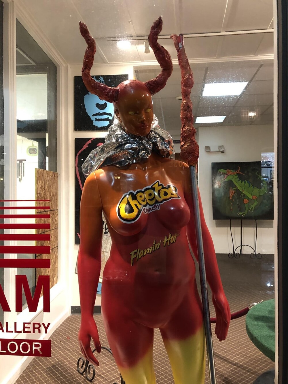 15 дизайнеров, у которых слишком сильно разгулялось воображение (16 фото)