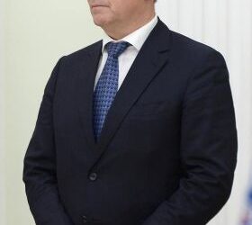 Сергей Анатольевич Когогин: Российский Лидер в Машиностроении и Государственной Деятельности